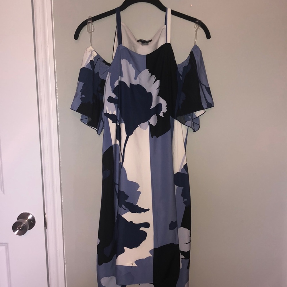Never been worn Alfani floral dress